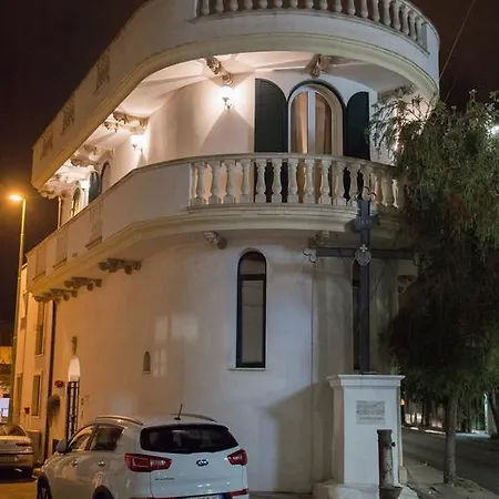 Marlon House *